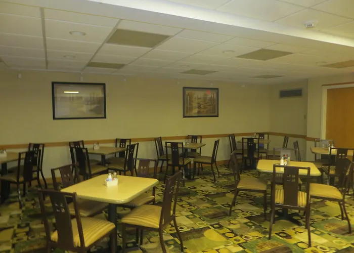 Rodeway Skokie Hotel