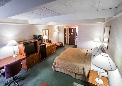 Rodeway Skokie Hotel 2*