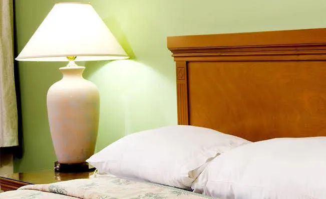 Rodeway Skokie Hotel 2*